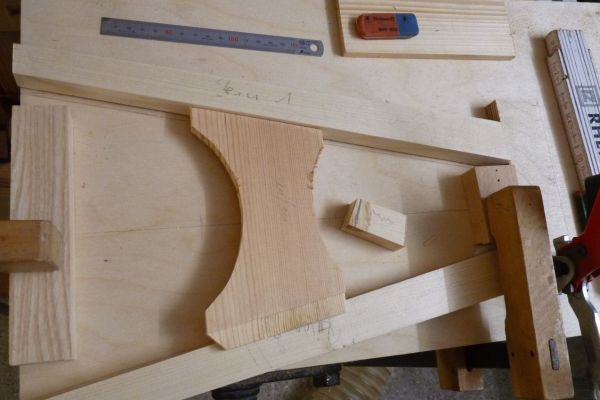 petite-table-basse4DB61E455-6362-63C0-5E05-99B82E996885.jpg